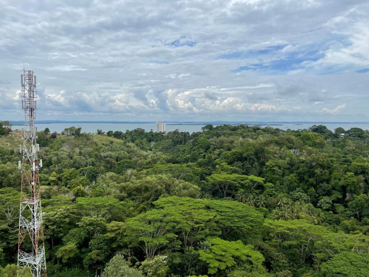 Sandakan Homestay Sea-Forest View Apartment 2R2B 海森雙景公寓 Екстериор снимка