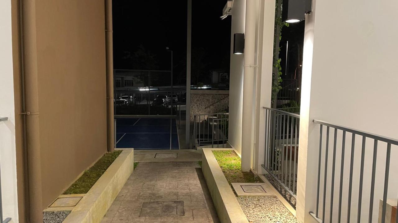 Sandakan Homestay Sea-Forest View Apartment 2R2B 海森雙景公寓 Екстериор снимка