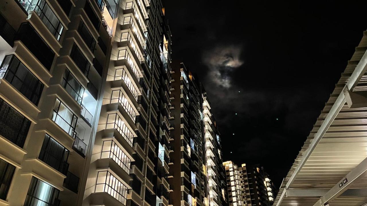 Sandakan Homestay Sea-Forest View Apartment 2R2B 海森雙景公寓 Екстериор снимка
